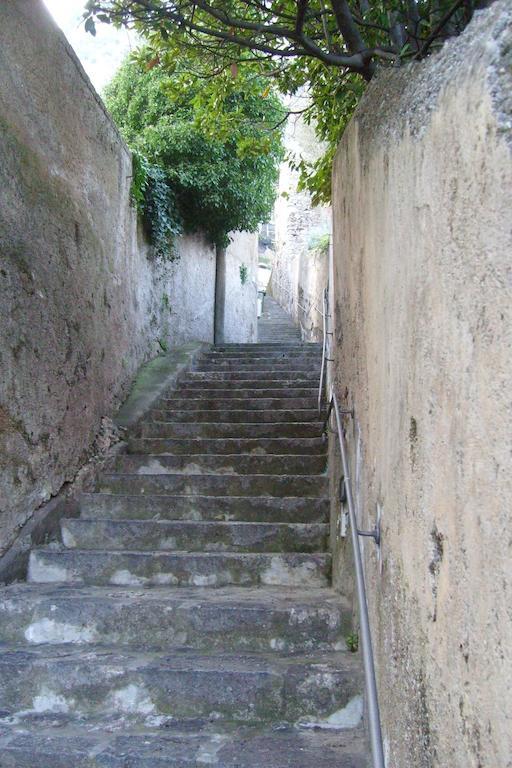 Sea Breeze House Apartamento Amalfi Quarto foto